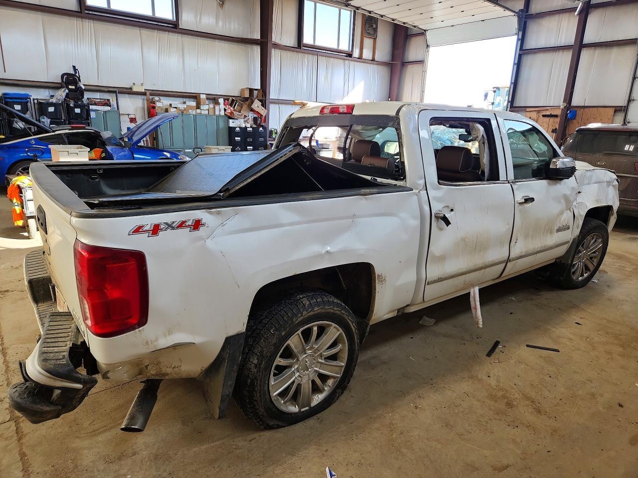2016 Chevrolet Silverado K1500 High Country - Image 3