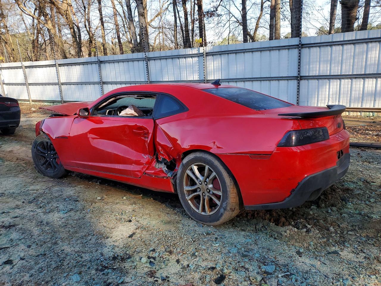 2015 Chevrolet Camaro - Image 2