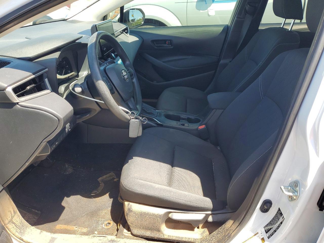 2025 Toyota Corolla Le - Image 7