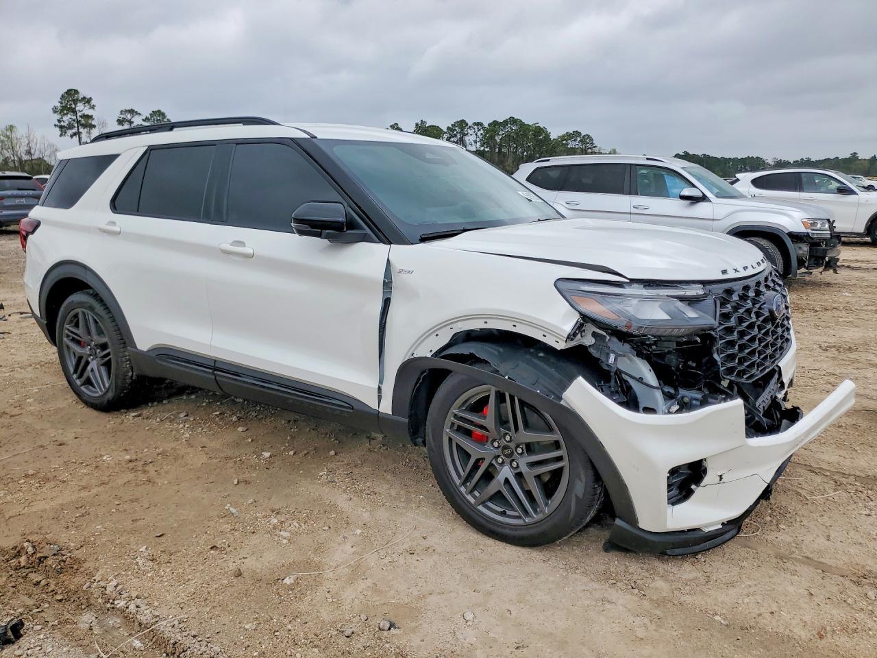 2025 Ford Explorer St-Line - Фото 4