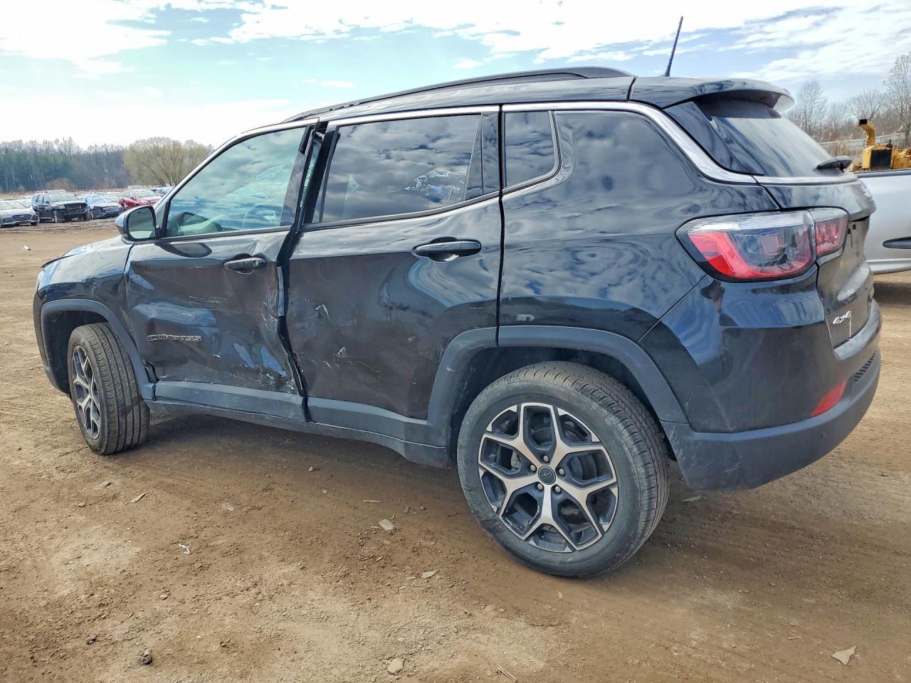 2025 Jeep Compass - Image 2