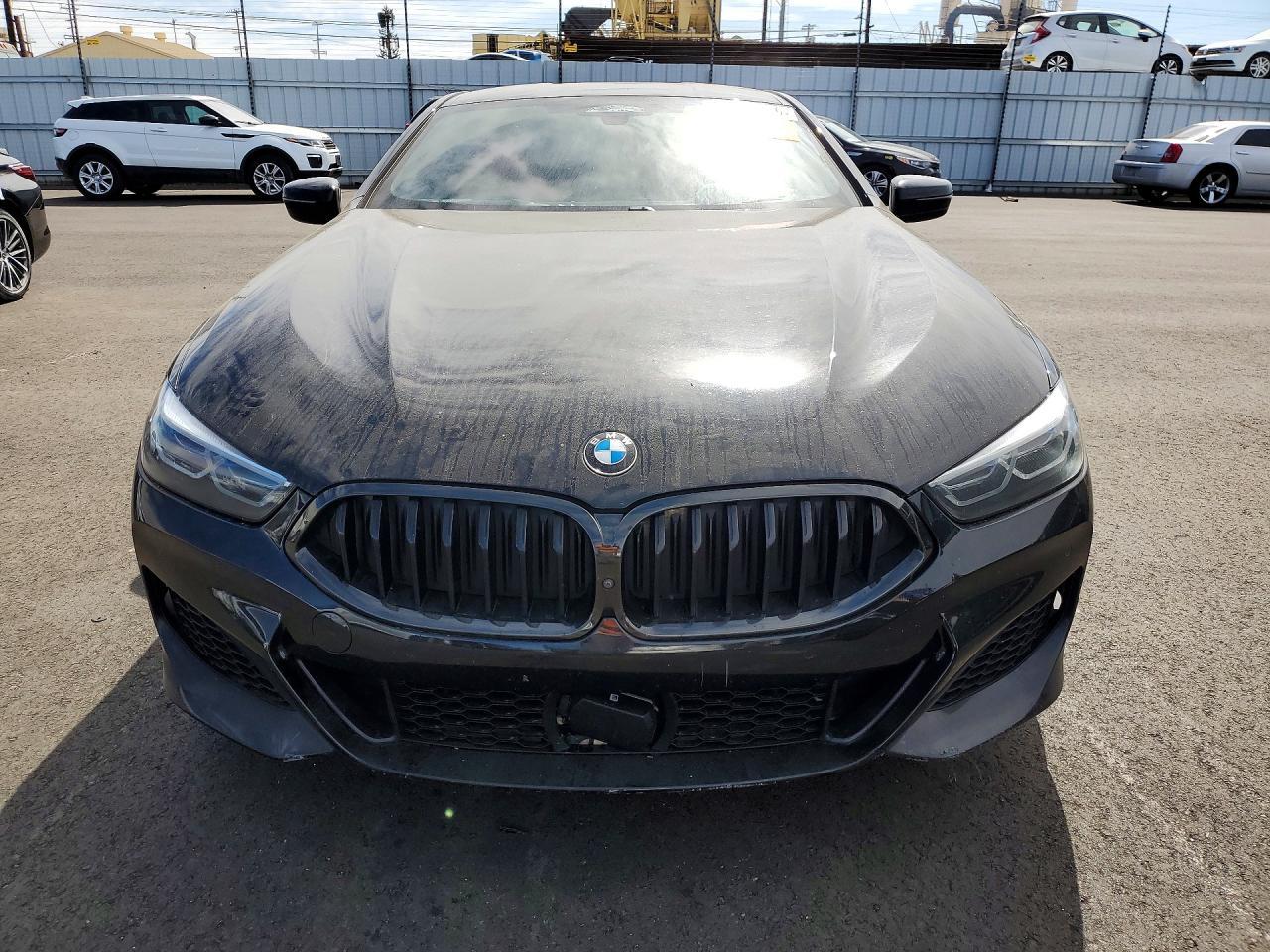 2022 BMW M850Xi - Image 5