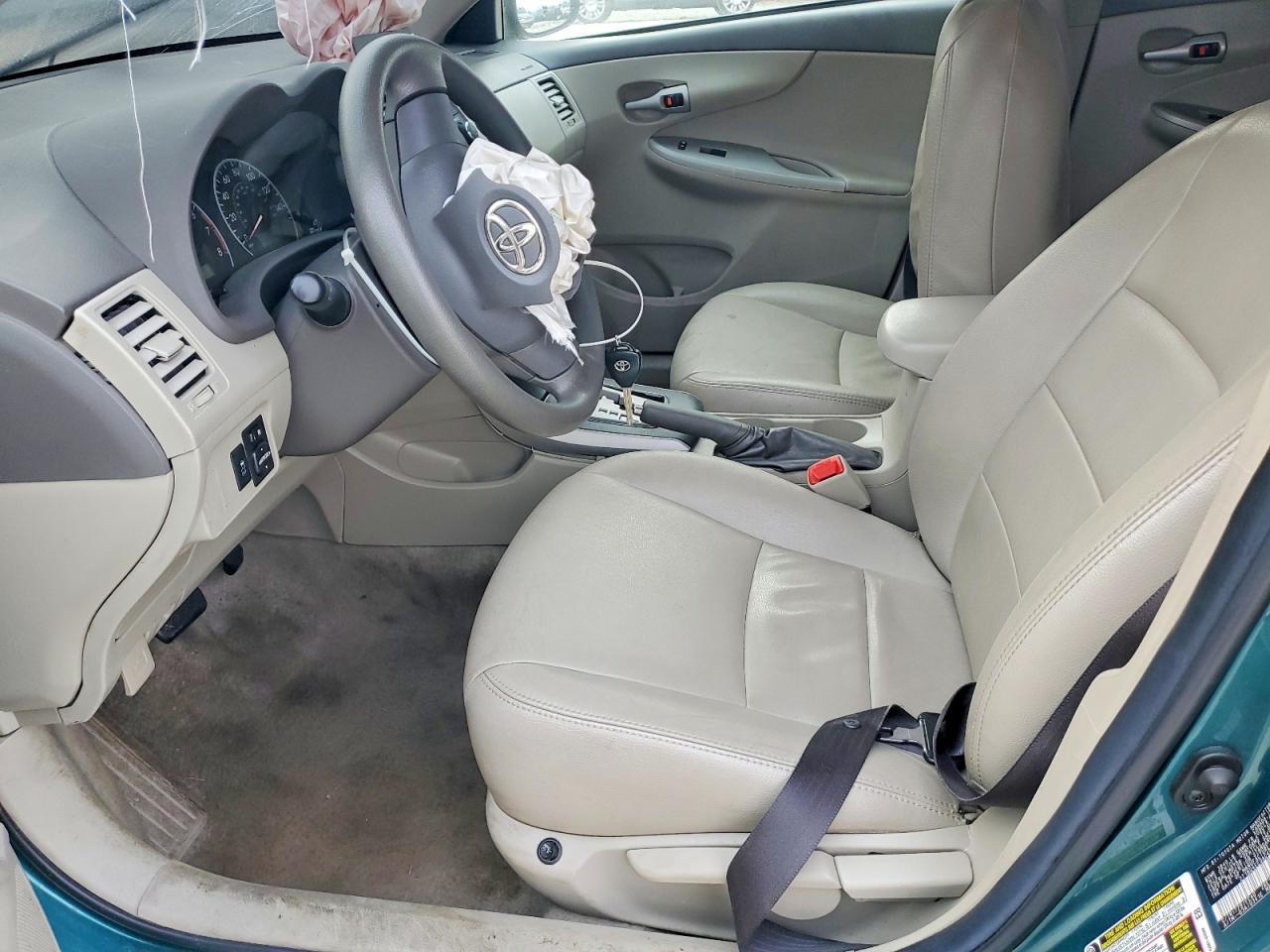 2010 Toyota Corolla Le - Image 7