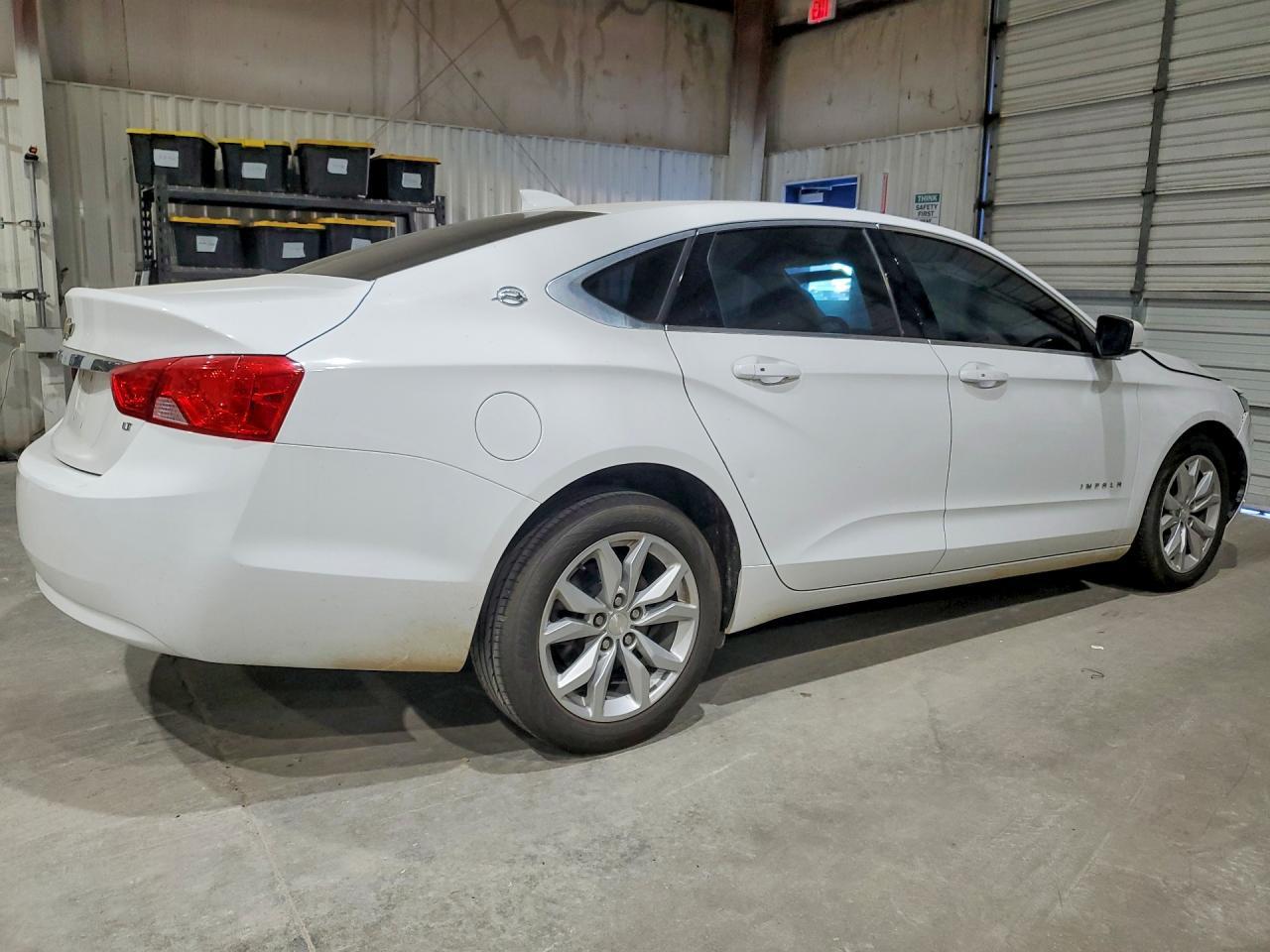 2019 Chevrolet Impala Lt - Image 3
