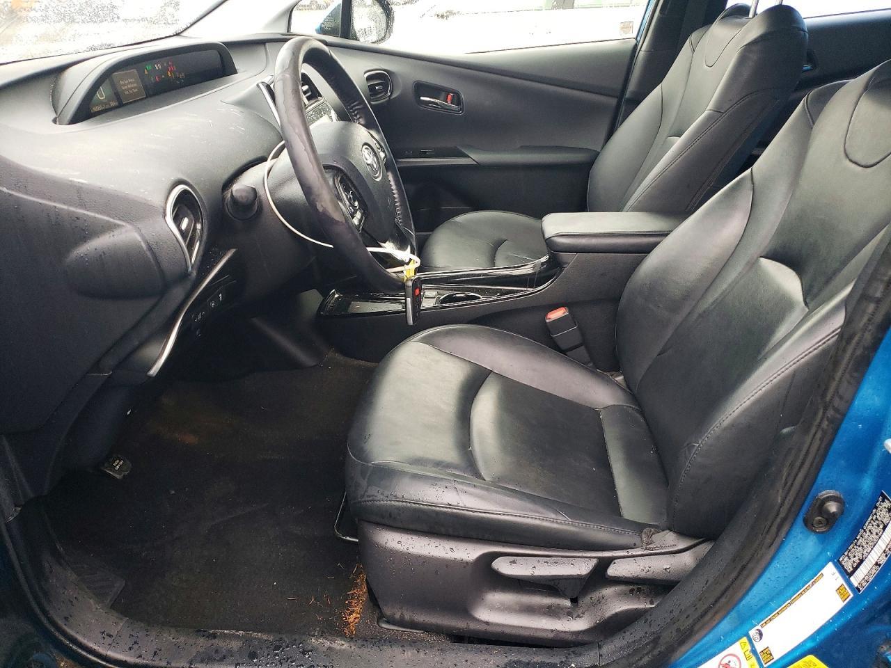 2022 Toyota Prius Xle Awd-E - Image 7