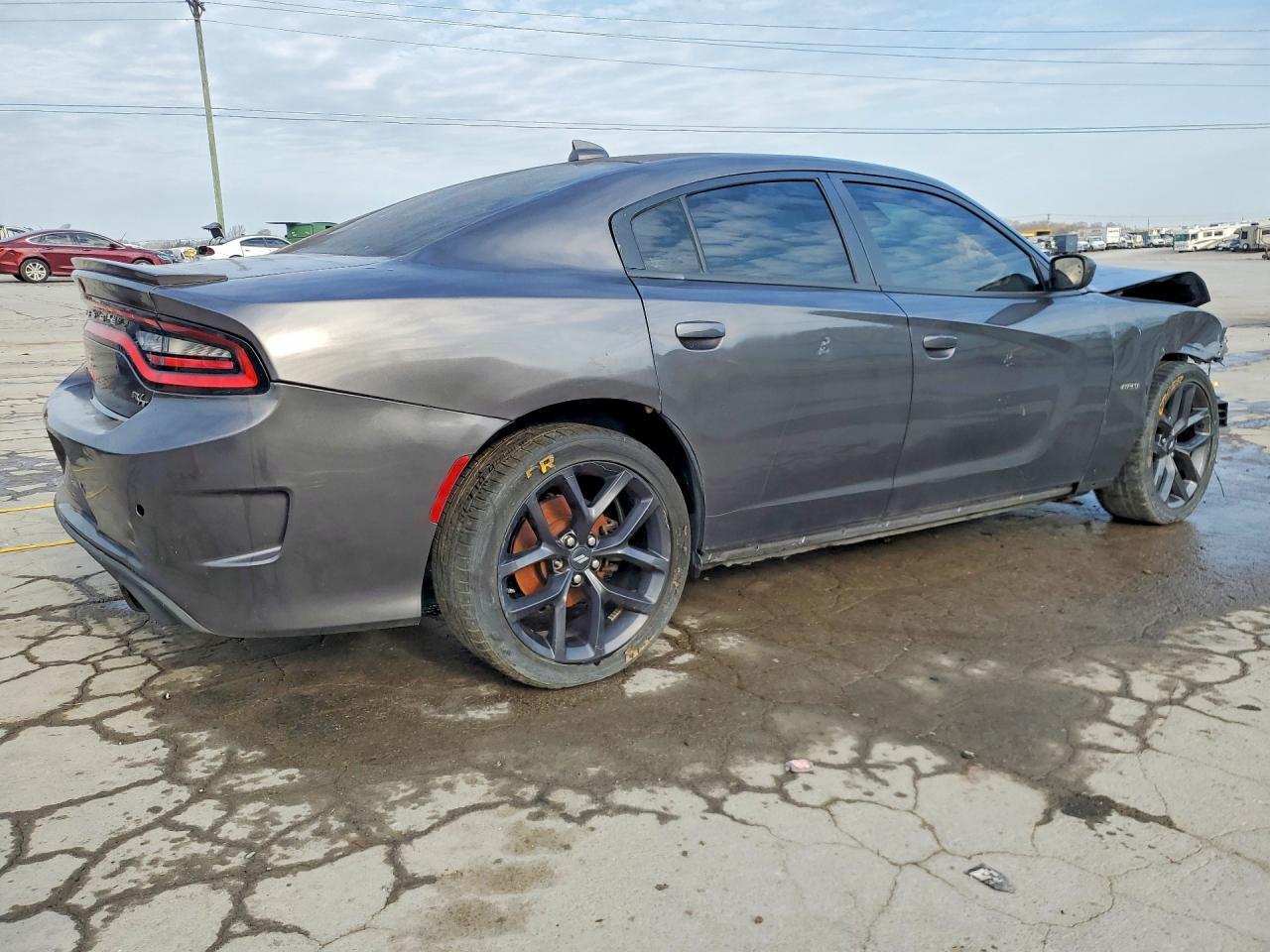 2019 Dodge Charger R - Image 3
