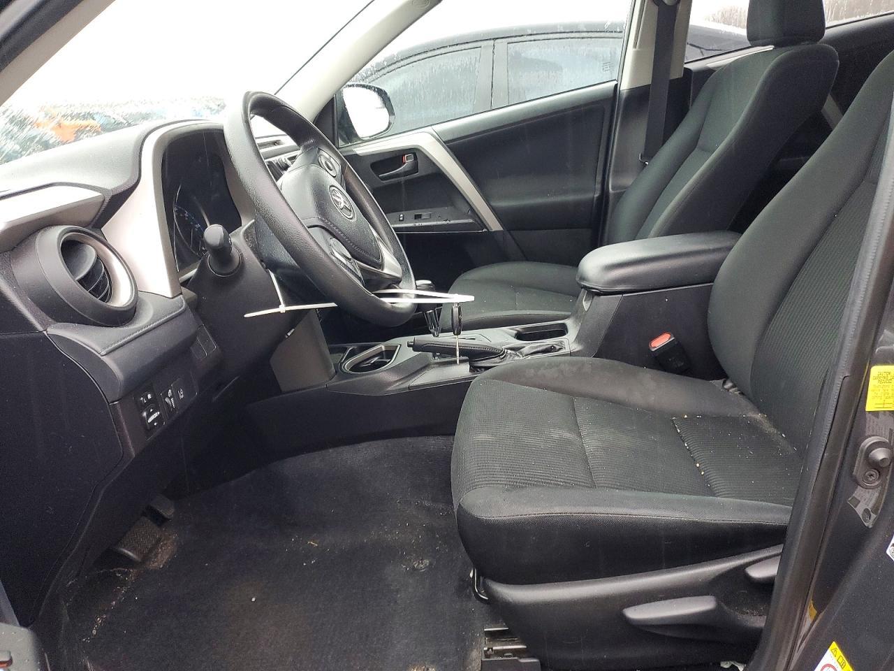 2018 Toyota Rav4 Le - Image 7