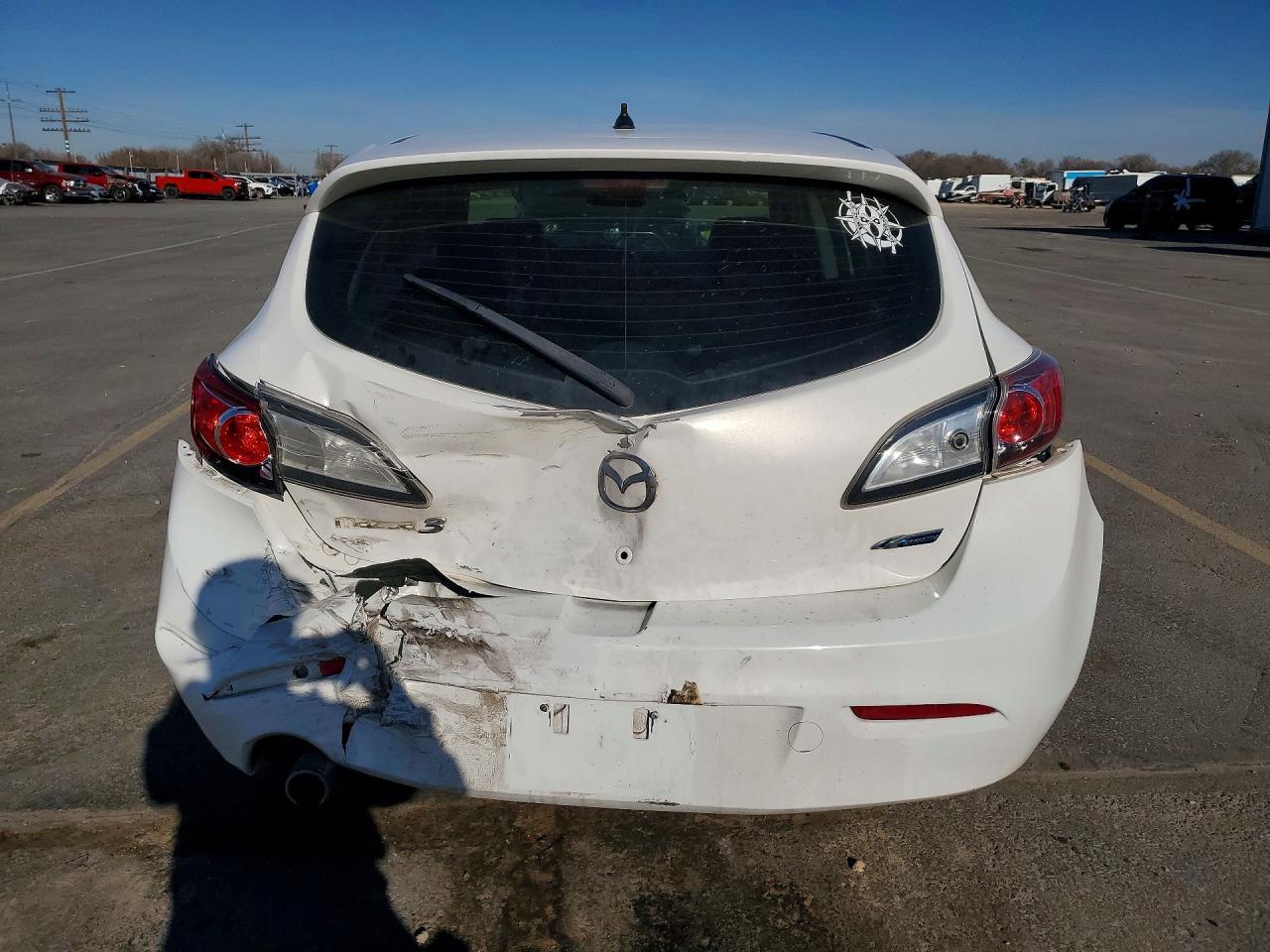 2013 Mazda 3 I - Image 6