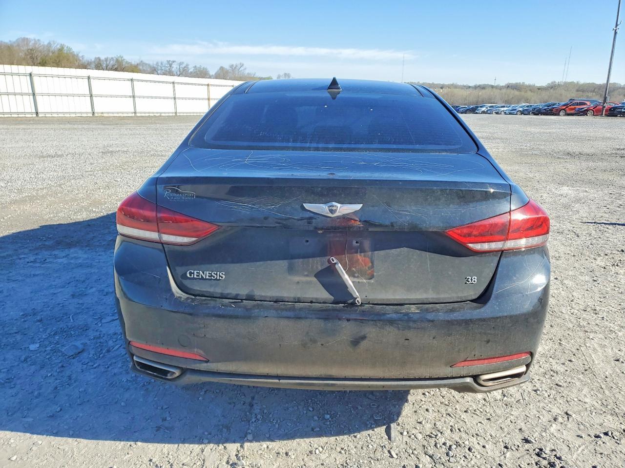 2015 Hyundai Genesis 3.8L - Image 6