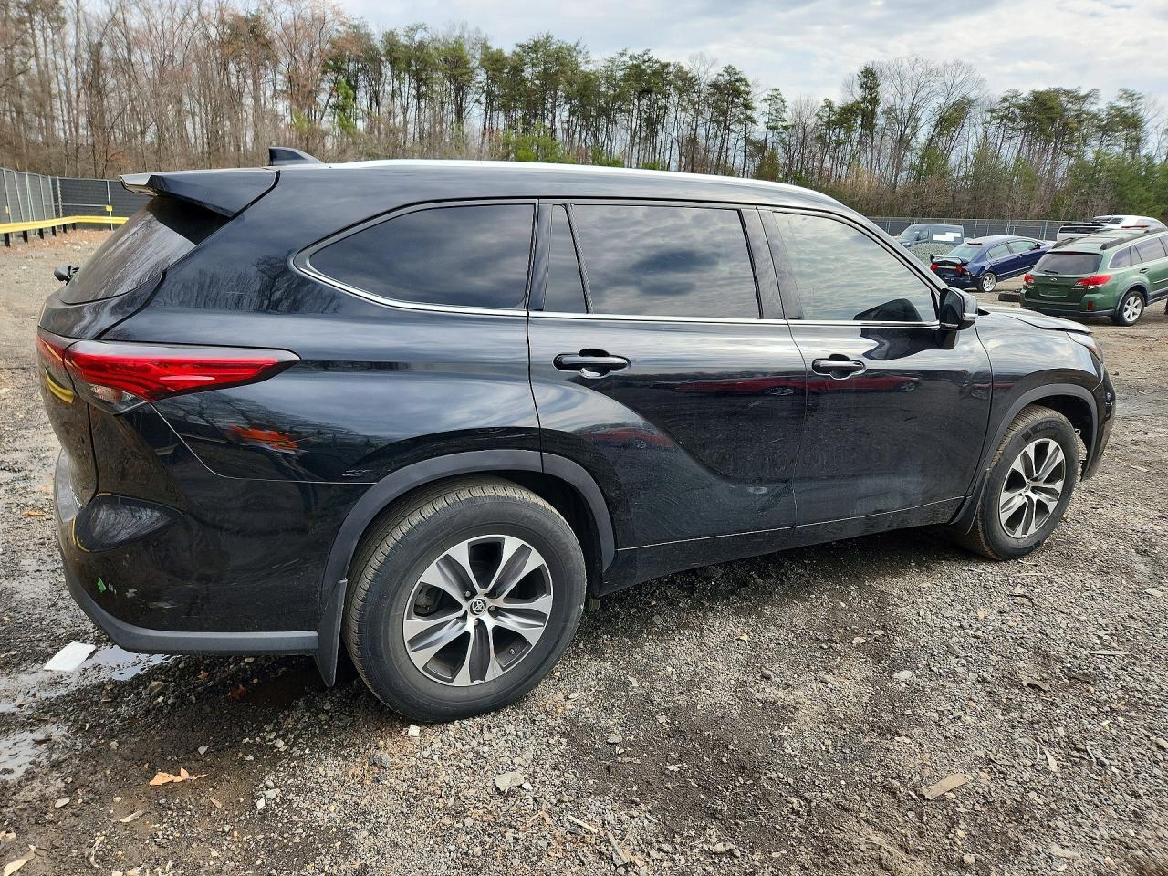 2020 Toyota Highlander Xle - Фото 3