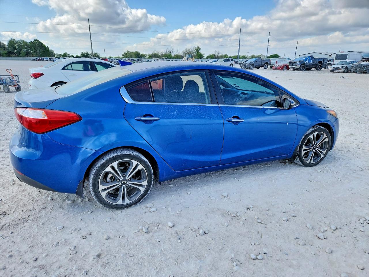2014 Kia Forte Ex - Image 3
