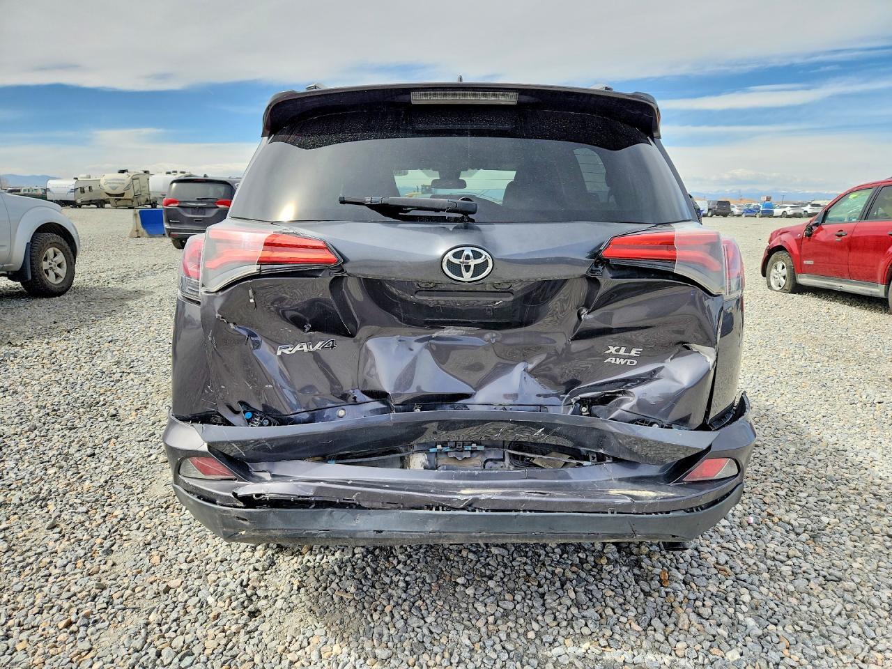 2017 Toyota Rav4 Le - Image 6