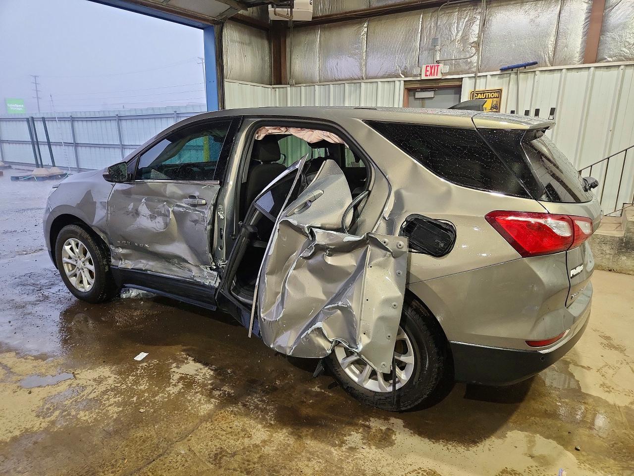 2018 Chevrolet Equinox Lt - Image 2