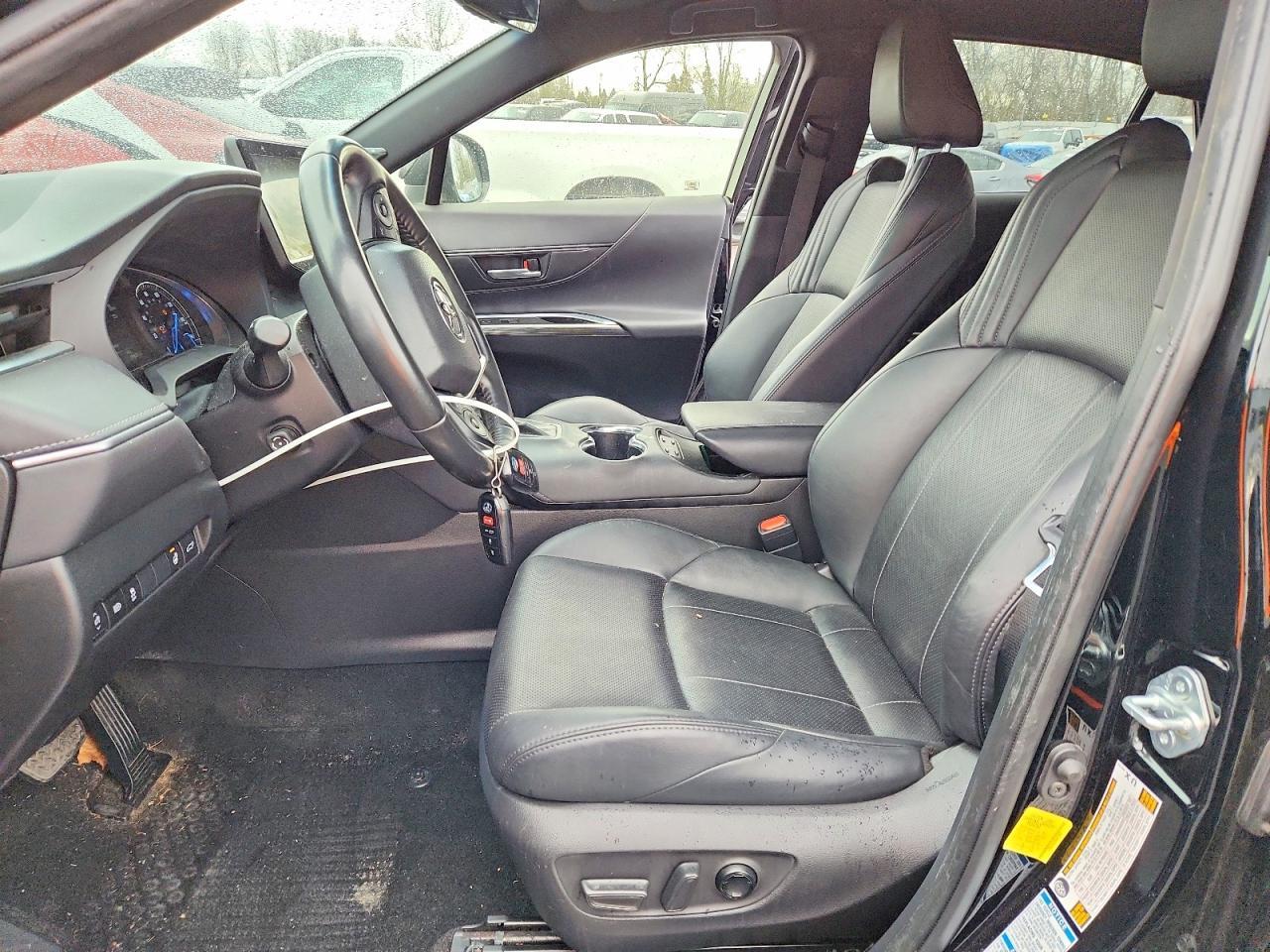 2021 Toyota Venza Xle - Image 7