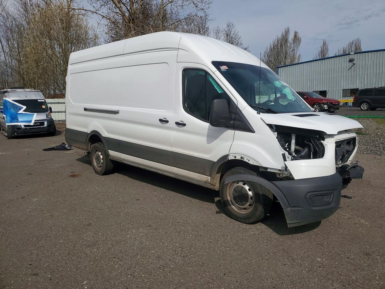 2024 Ford Transit 250 Delivery Van - Image 4