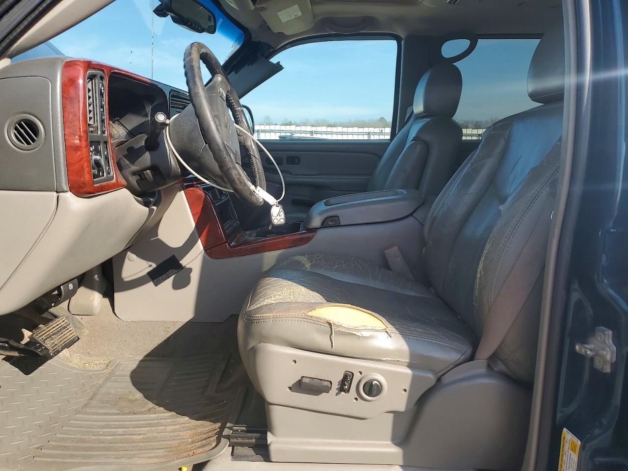 2006 Chevrolet Avalanche K1500 - Image 7