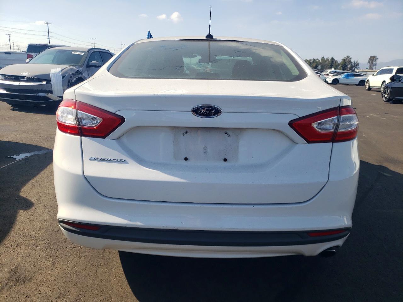 2013 Ford Fusion Se - Фото 6