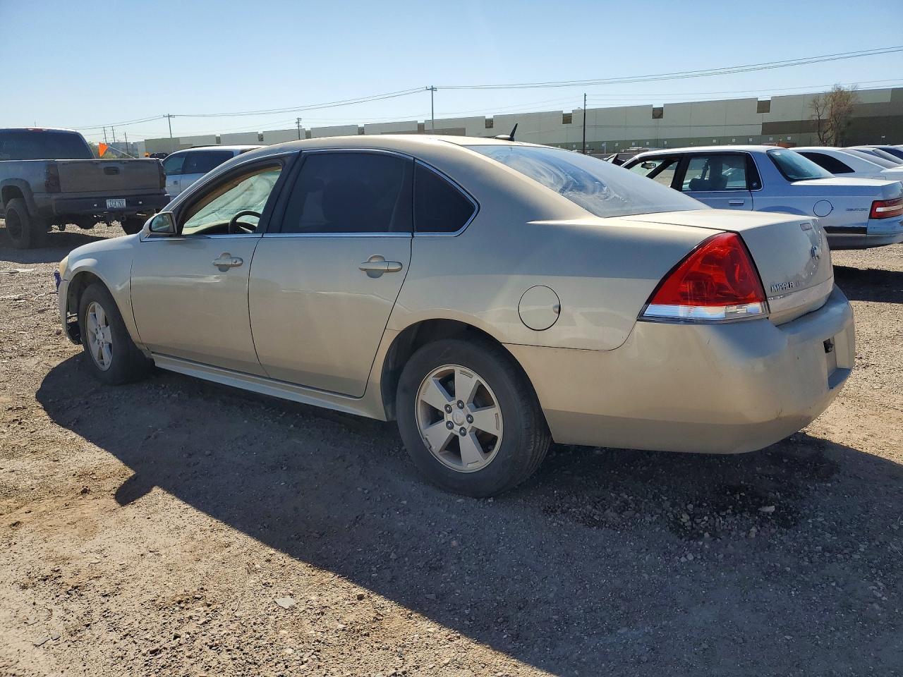 2010 Chevrolet Impala Lt - Image 2