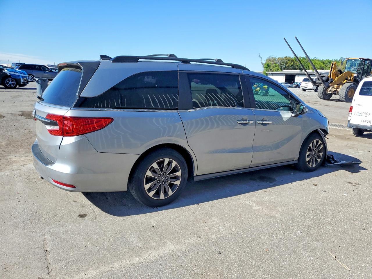 2024 Honda Odyssey Exl - Image 3