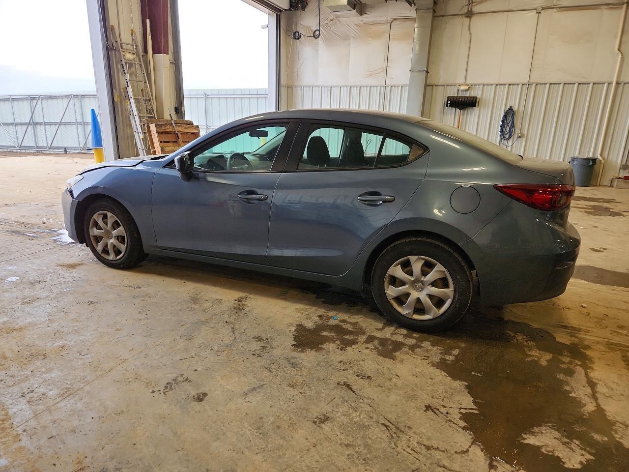 2015 Mazda 3 Sport - Фото 2