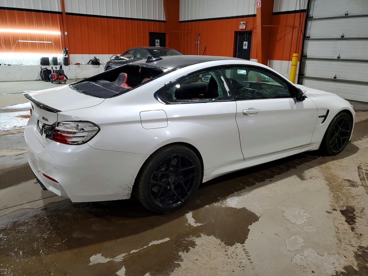 2015 BMW M4 - Фото 3