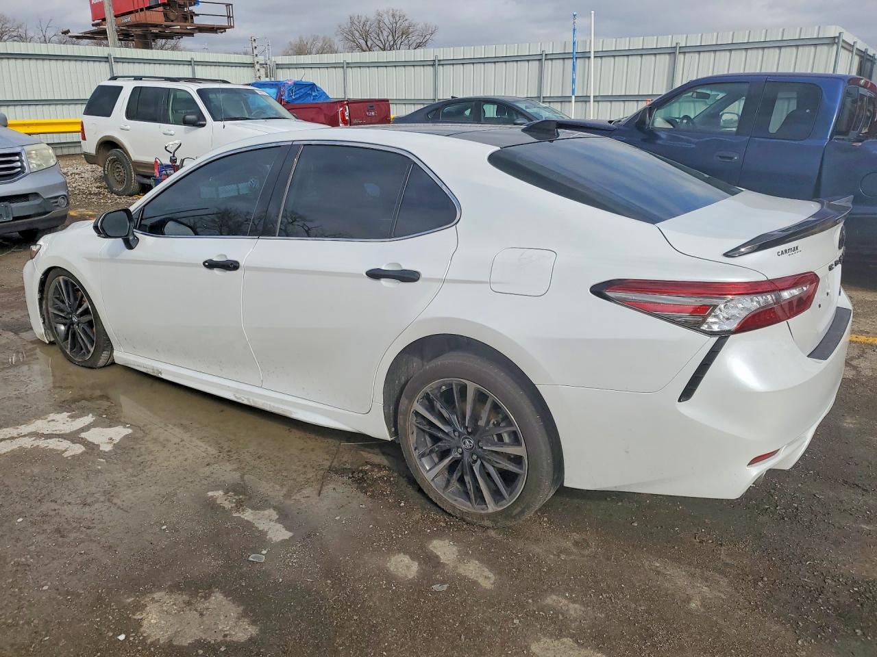 2019 Toyota Camry Xse V6 - Фото 2