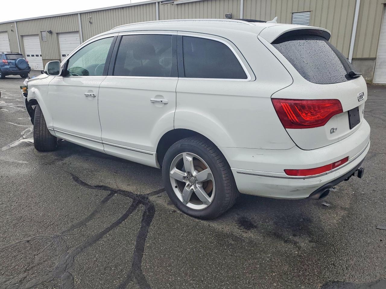 2015 Audi Q7 Premium Plus - Фото 2