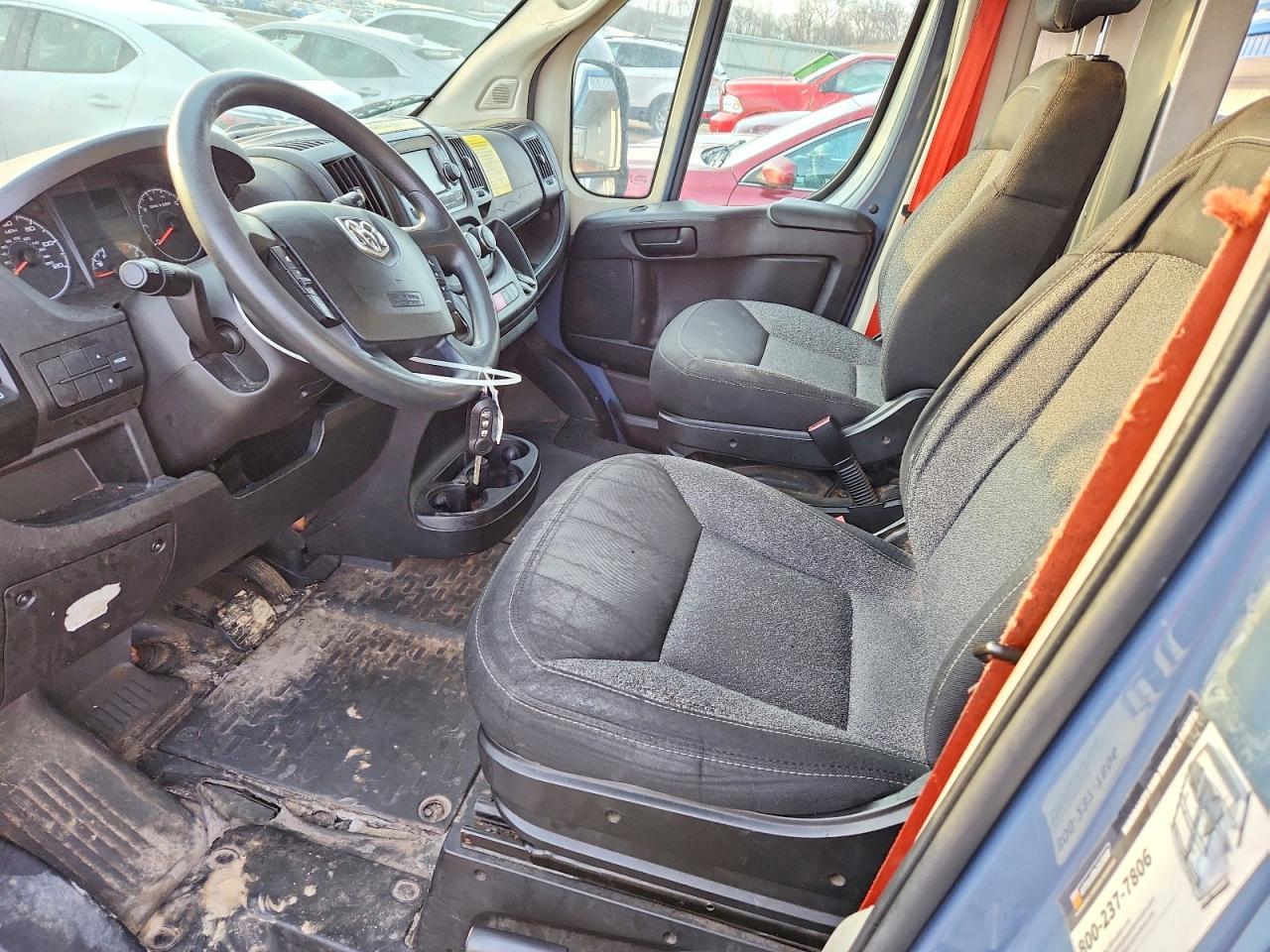 2020 Ram Promaster 3500 Delivery Van - Фото 7