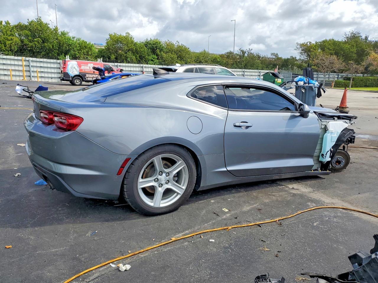 2021 Chevrolet Camaro Ls - Image 3