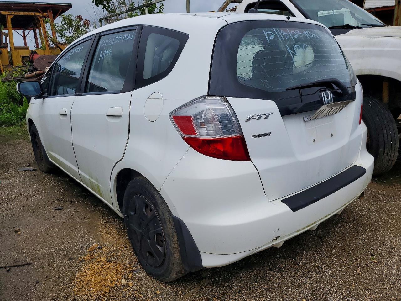 2012 Honda Fit - Image 2