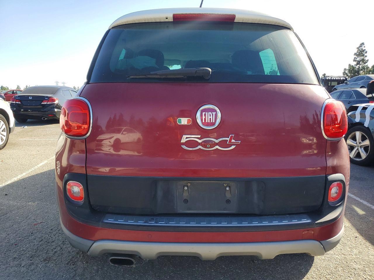 2015 Fiat 500L Trekking - Фото 6