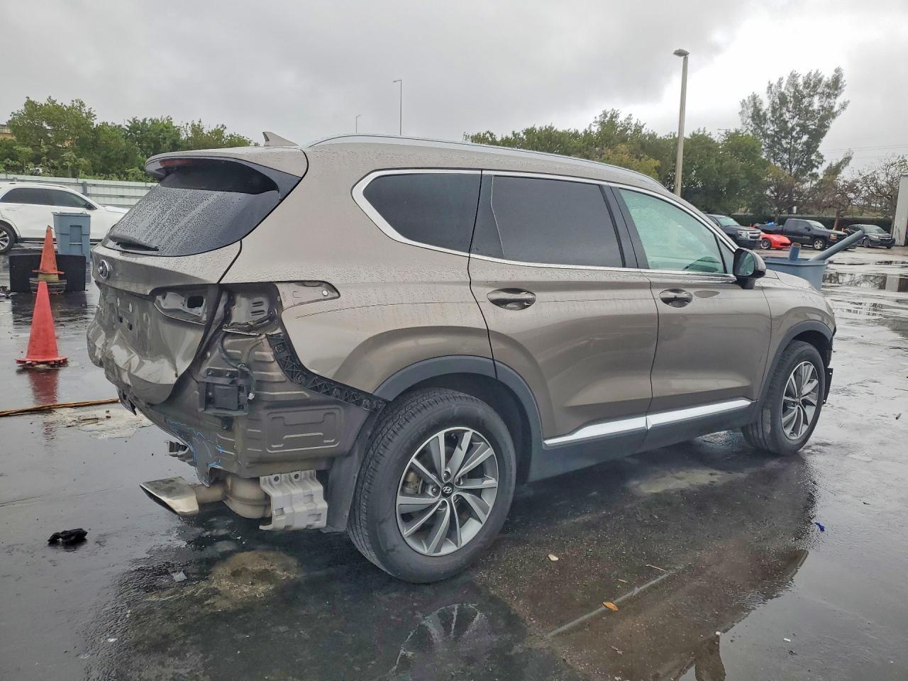 2019 Hyundai Santa Fe Sel Plus 2.4L - Фото 3
