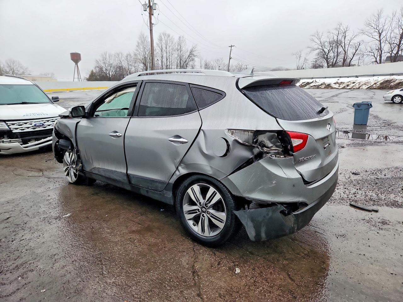 2015 Hyundai Tucson Limited - Фото 2