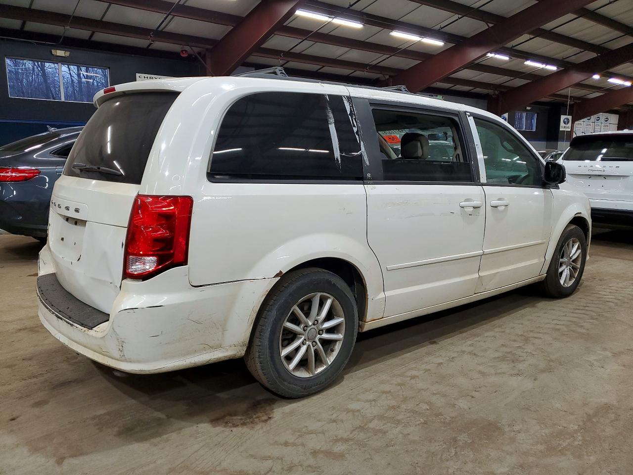 2013 Dodge Grand Caravan Sxt - Image 3