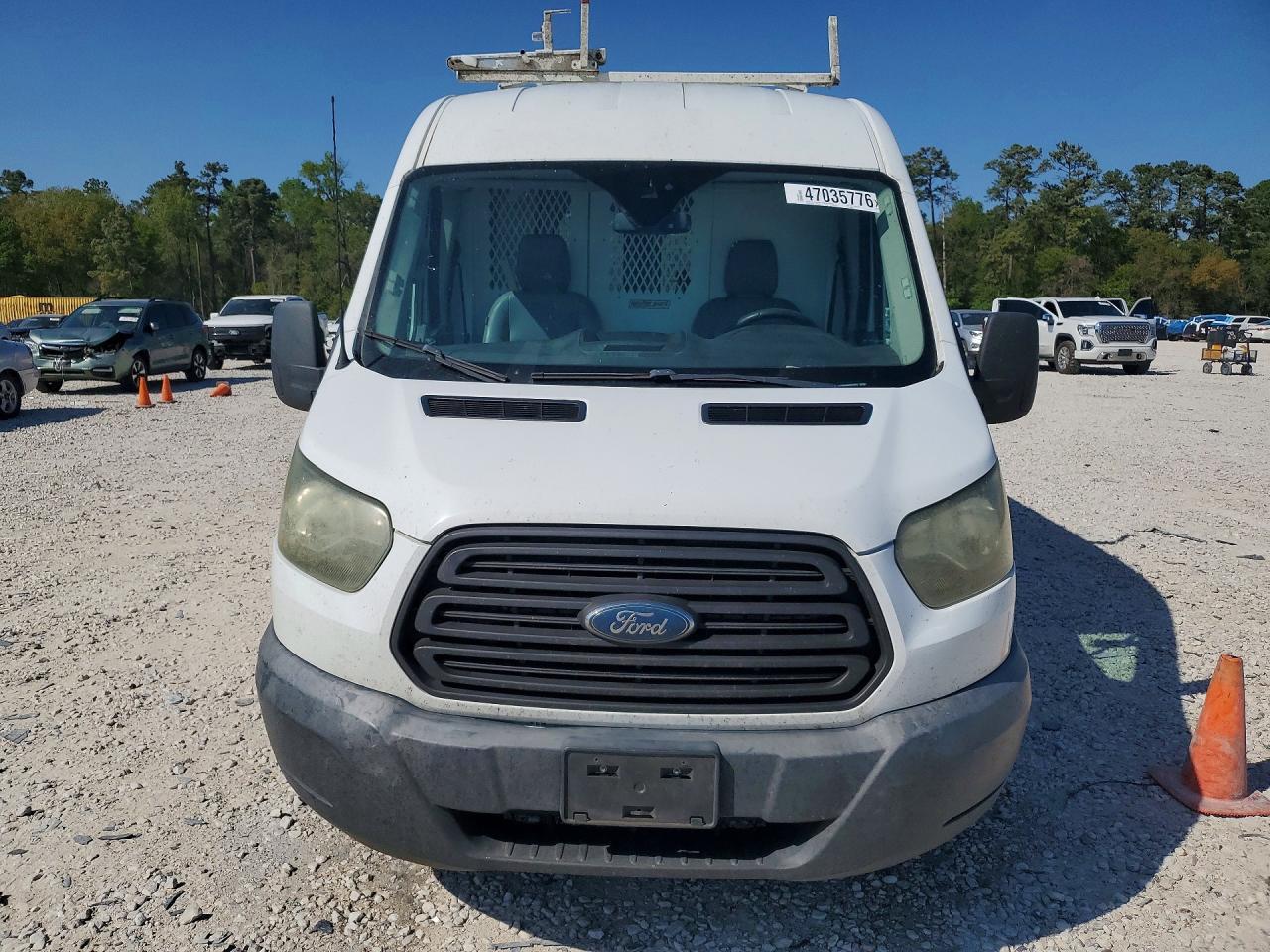 2016 Ford Transit 250 Utility / Service Van - Фото 5