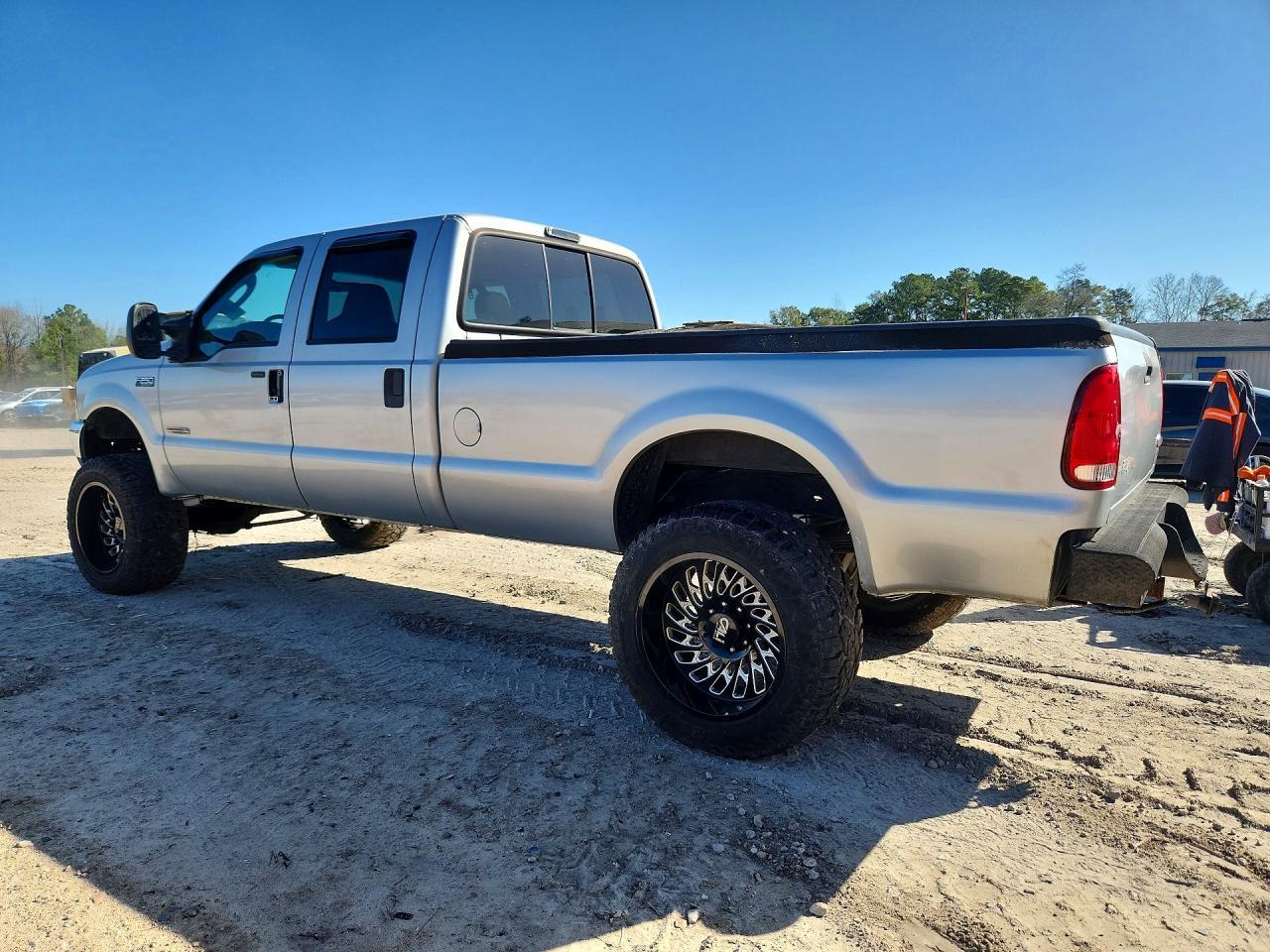 2004 Ford F250 Super Duty - Фото 2