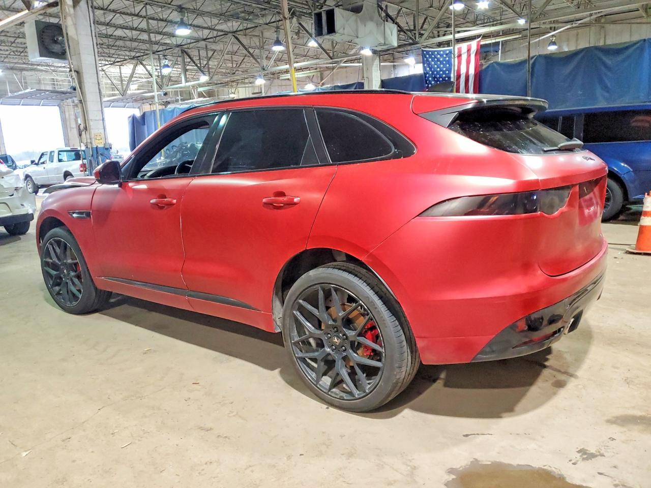2018 Jaguar F-Pace S - Фото 2