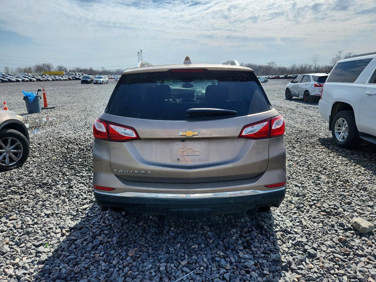 2019 Chevrolet Equinox Premier - Image 6