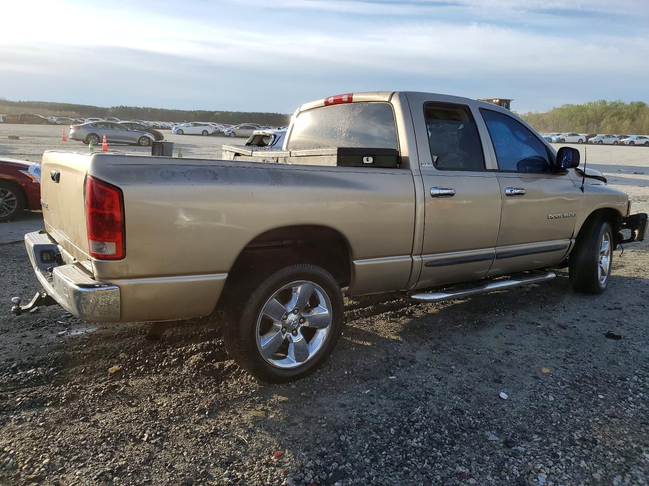 2002 Dodge Ram 1500 - Image 3