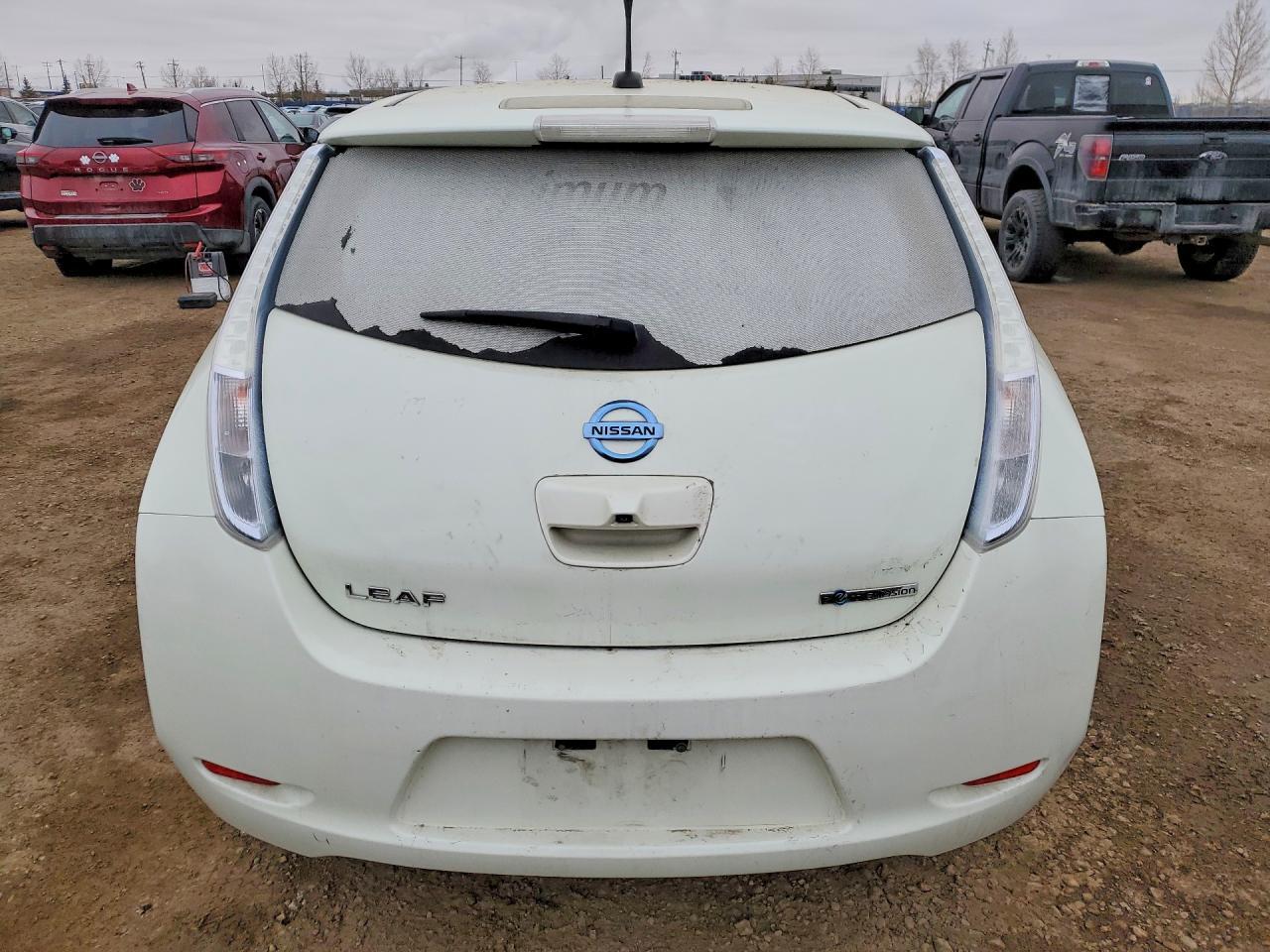 2012 Nissan Leaf Sv - Image 6