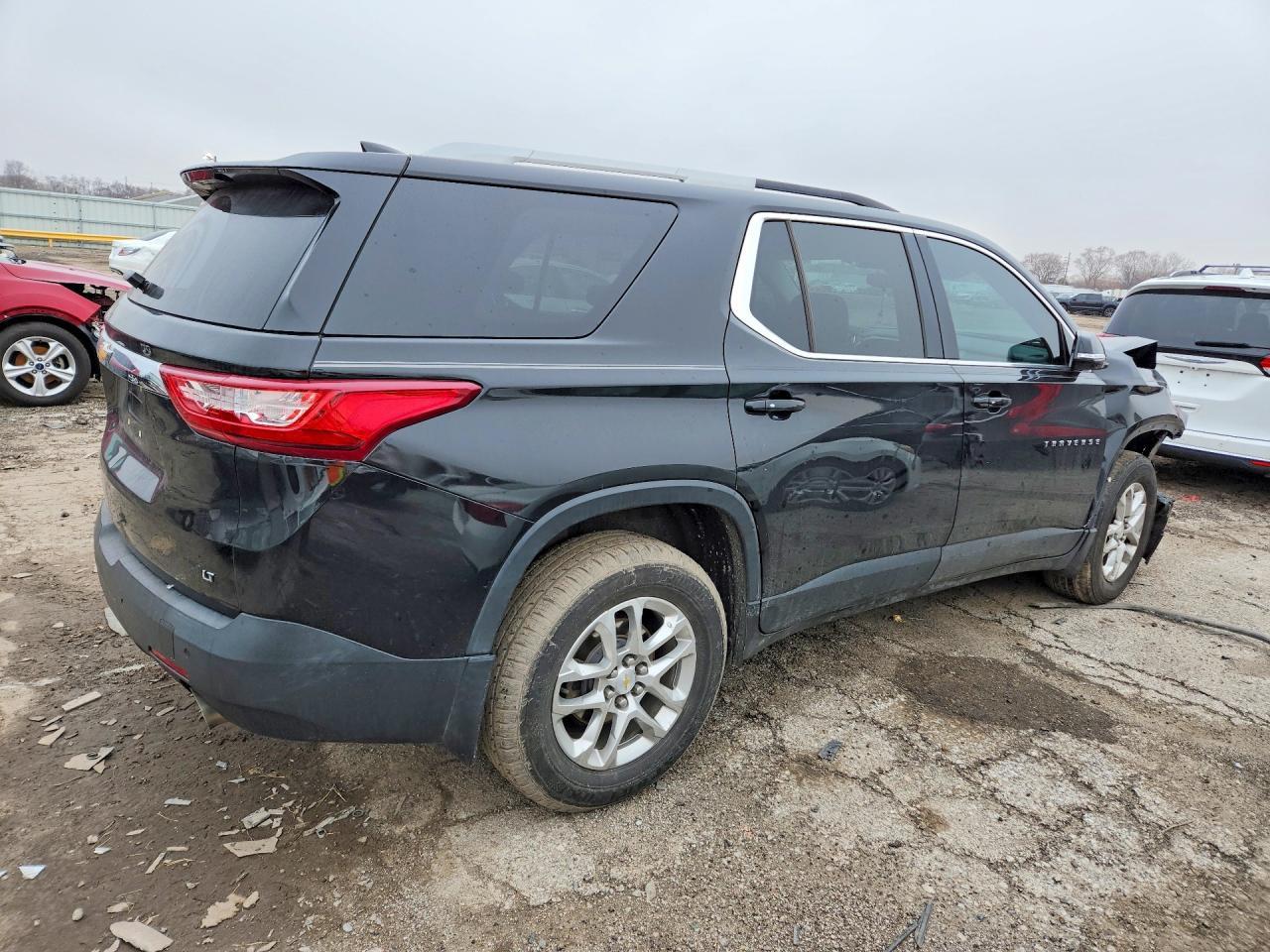 2018 Chevrolet Traverse Lt - Image 3