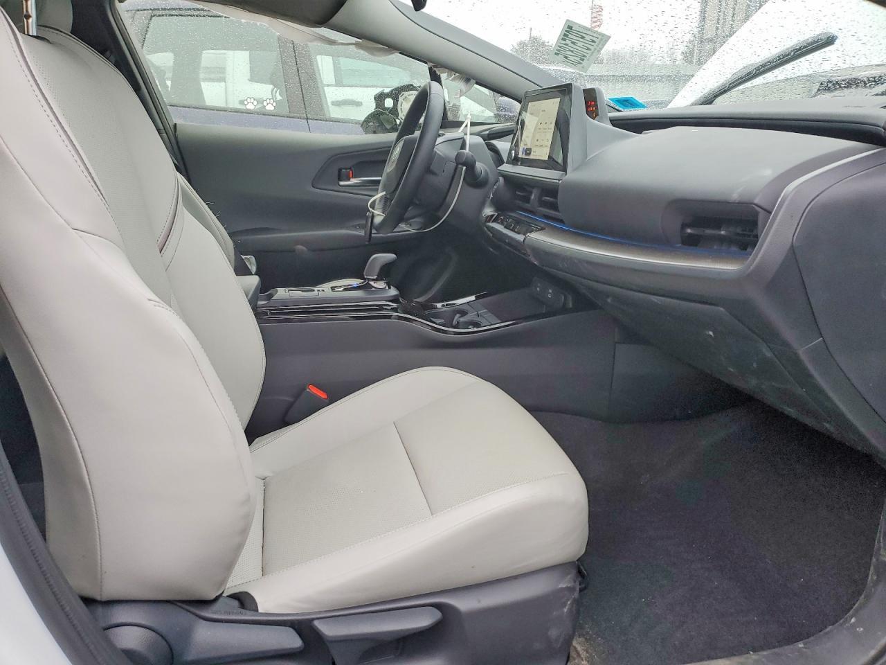 2025 Toyota Prius Xle - Фото 7
