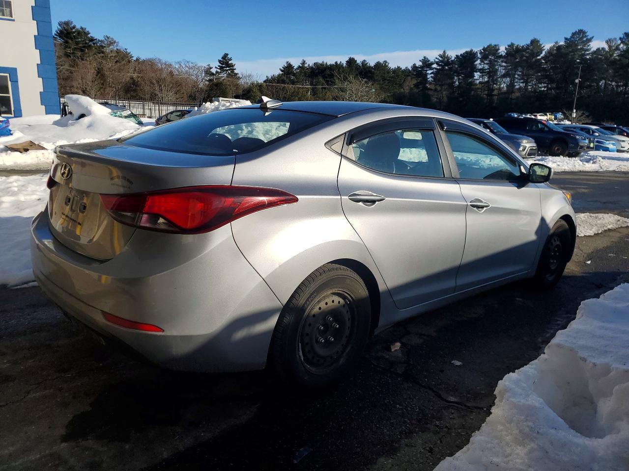 2016 Hyundai Elantra Se - Фото 3