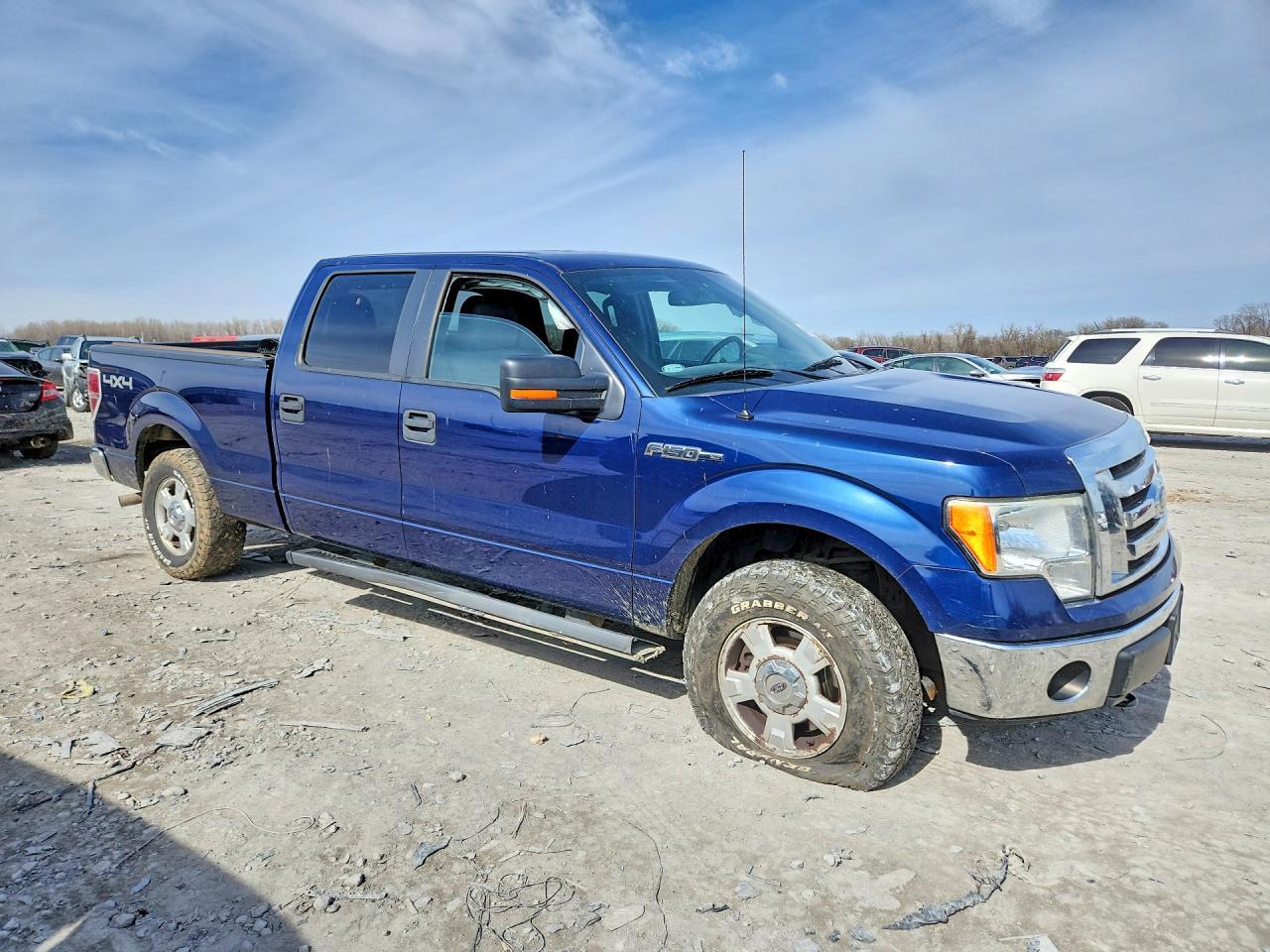 2011 Ford F150 - Фото 4