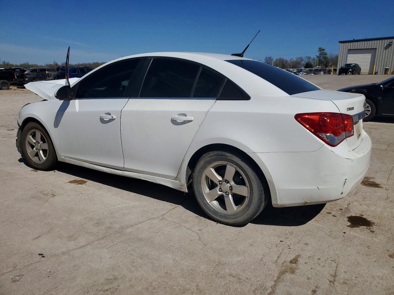2014 Chevrolet Cruze Lt - Image 2