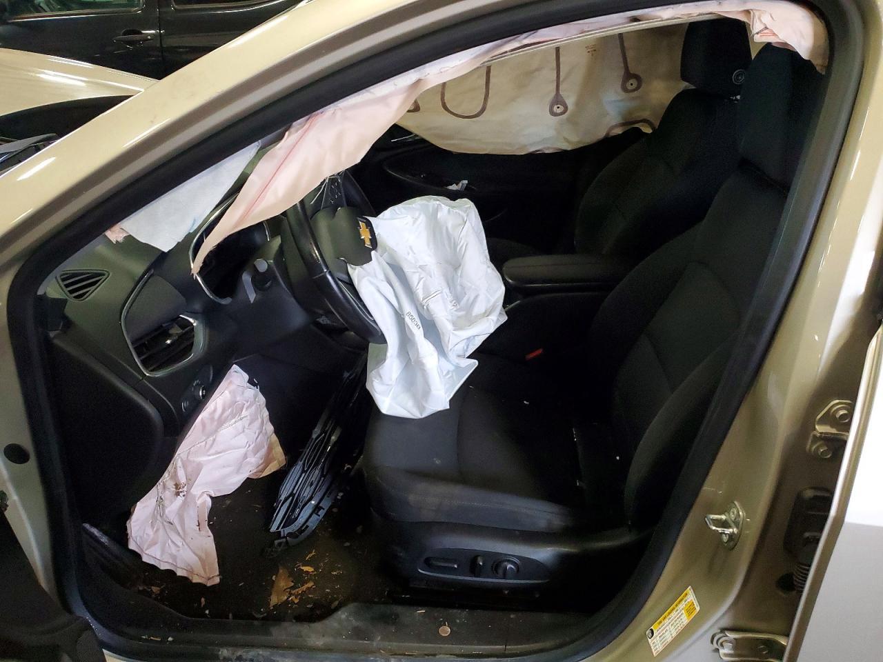 2016 Chevrolet Malibu - Image 7