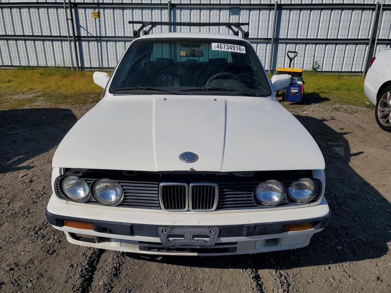 1991 BMW 318 I - Image 5