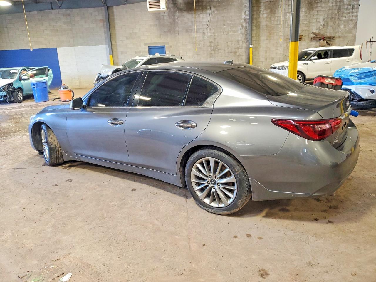 2021 Infiniti Q50 Luxe - Image 2