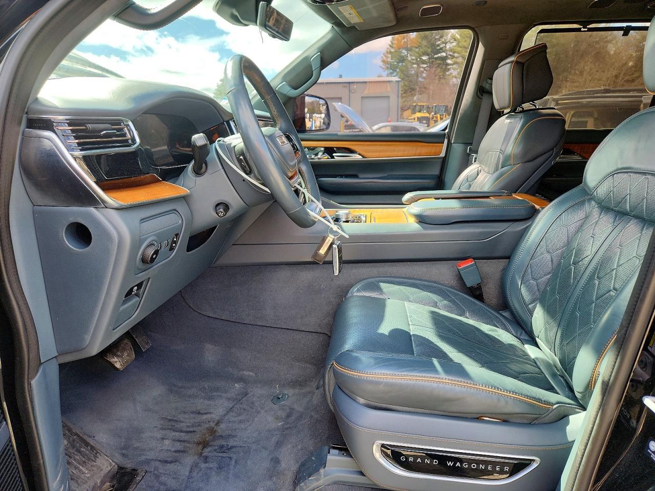 2022 Jeep Grand Wagoneer Series Iii - Image 7