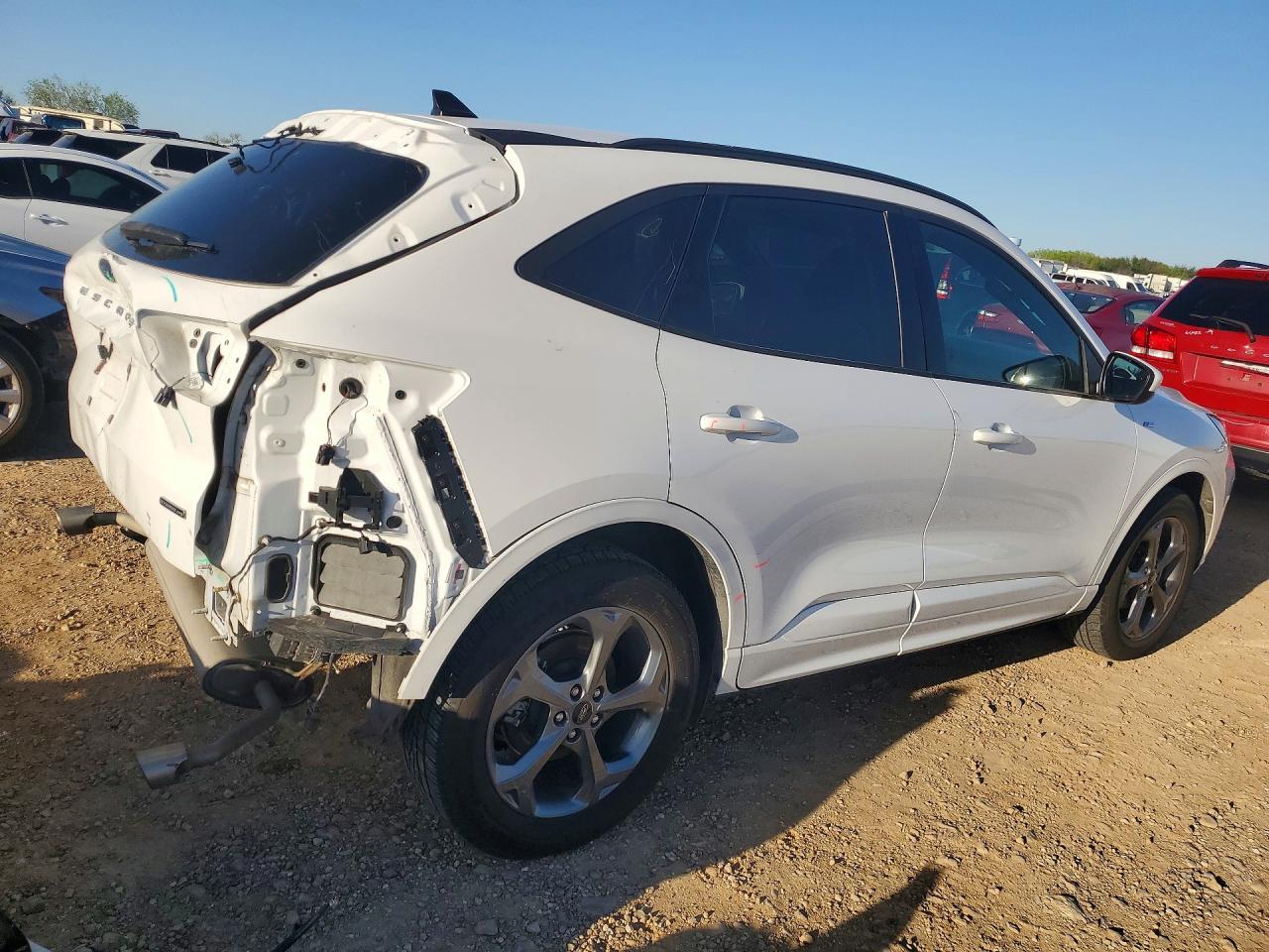 2023 Ford Escape St Line Select - Фото 3